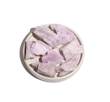 紫锂辉石 – 原石